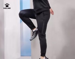 Pantalón Deportivo Black 8261CK1011 - 000